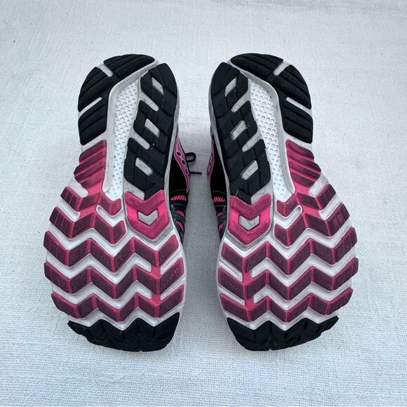 Saucony Everun Sneakers Women’s Black SZ 6.5 - Picture 5 of 9